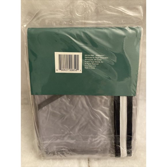 Set of 2 Hanging Garment Suit and Dress Zip Protectors Bags 40"x24" By Store It - Picture 4 of 5